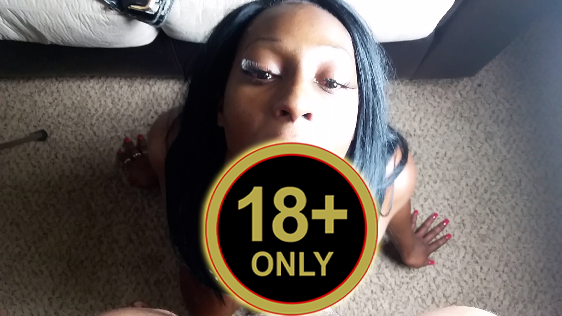 Ghetto Girl Blowjob and Facial